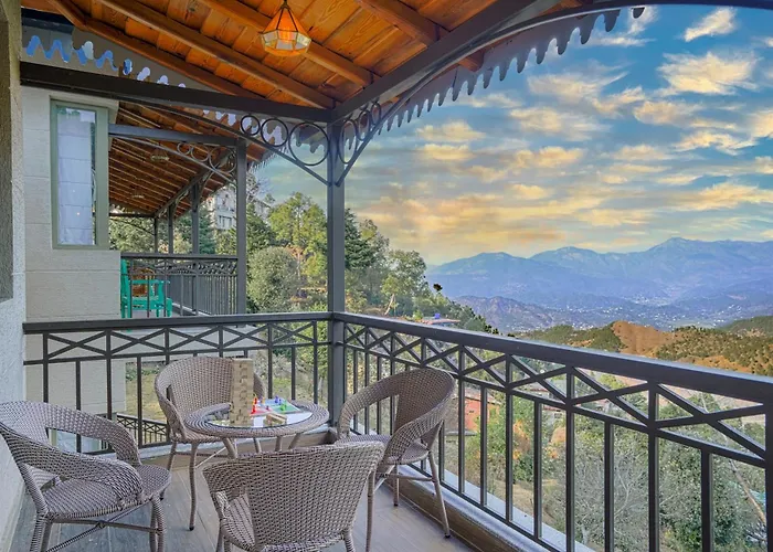 Saffronstays Edelweiss Bluebell House - 3Br English Home With Himalayan Peak Views, Bonfire & Reading Nook Ranikhet